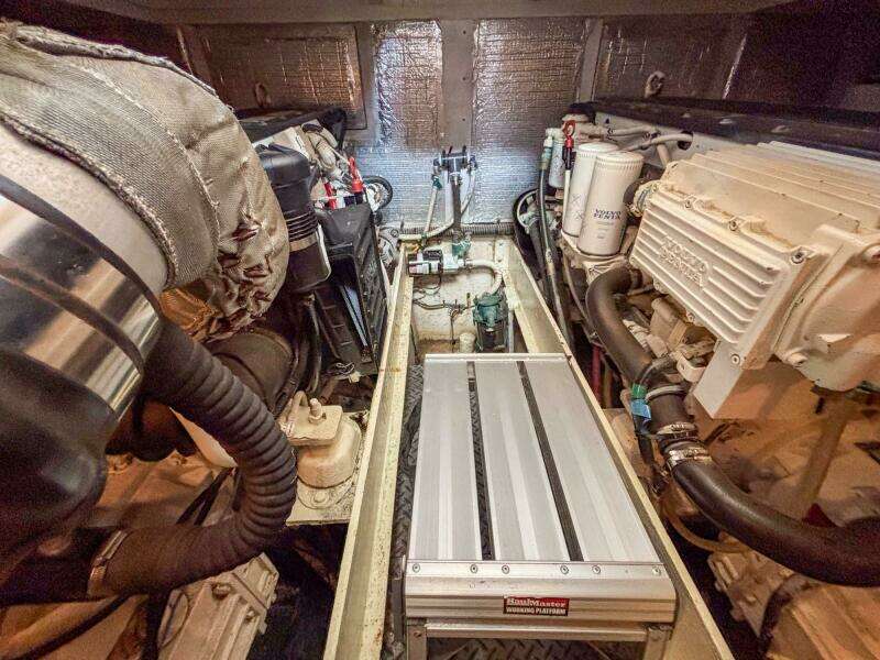 2007 Silverton 38 Convertible