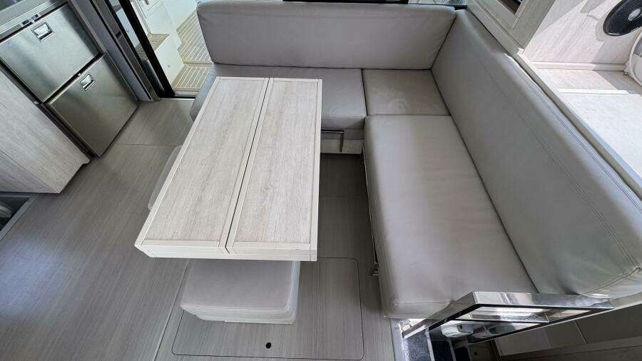 2018 Leopard Power Cat foldable dinette