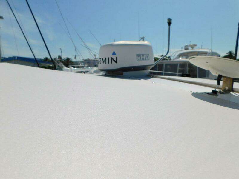 2001 Tiara Yachts 3500 Express