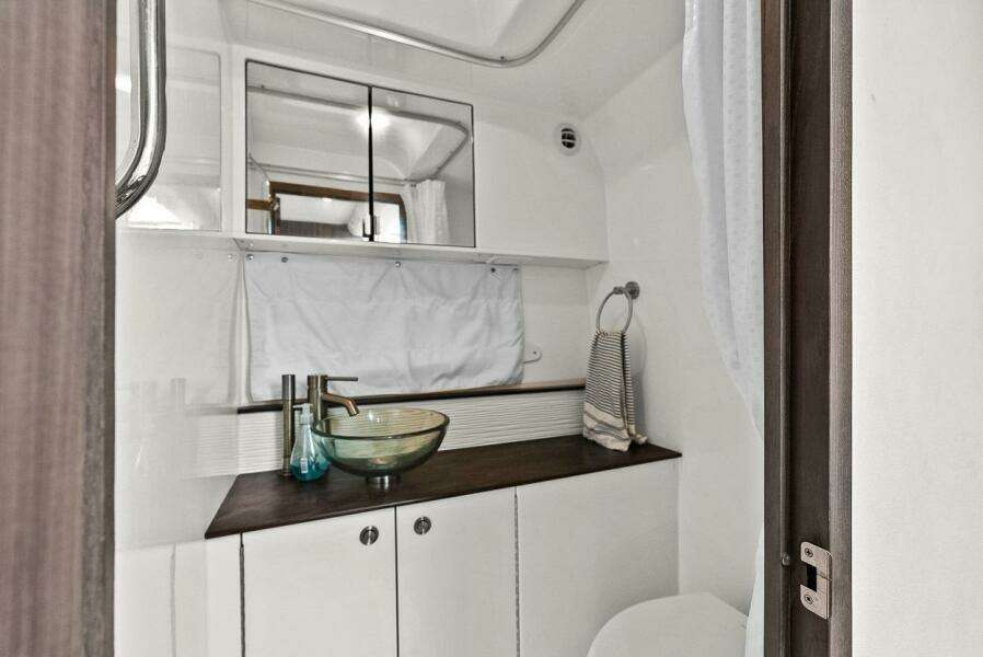 2021 Sea Ray 320 DA-OB