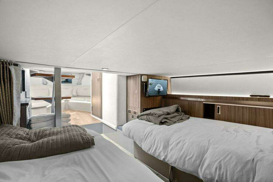 2021 Sea Ray 320 DA-OB