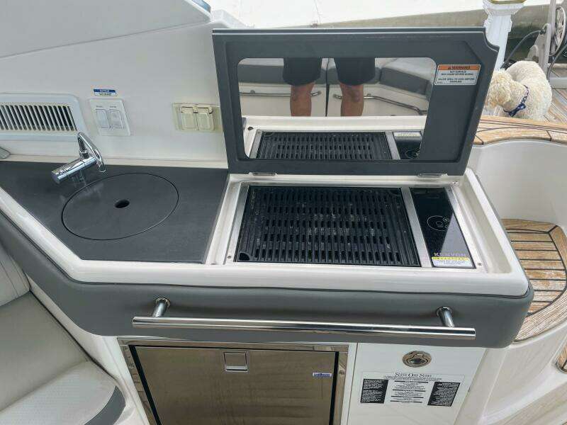 2021 Sea Ray 320 DA-OB