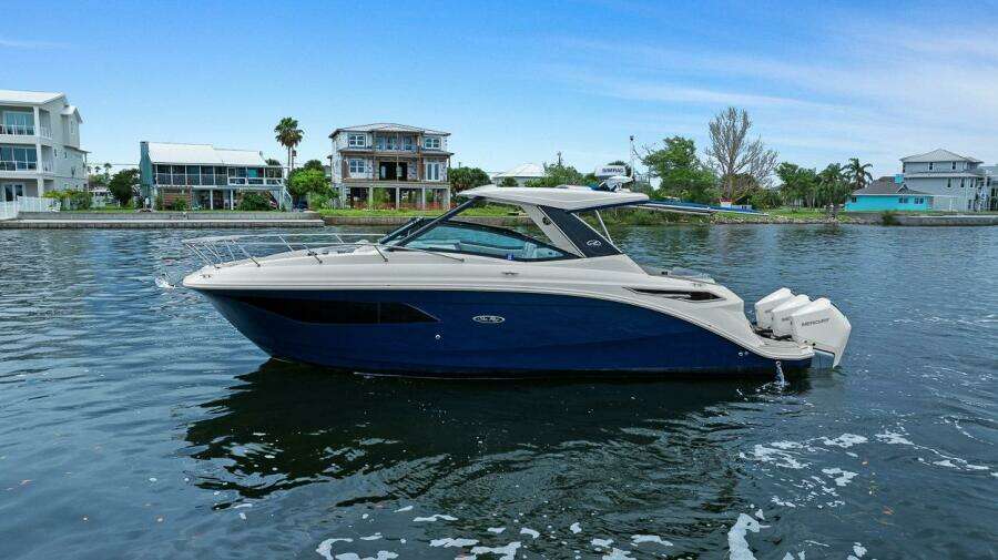 2021 Sea Ray 320 DA-OB