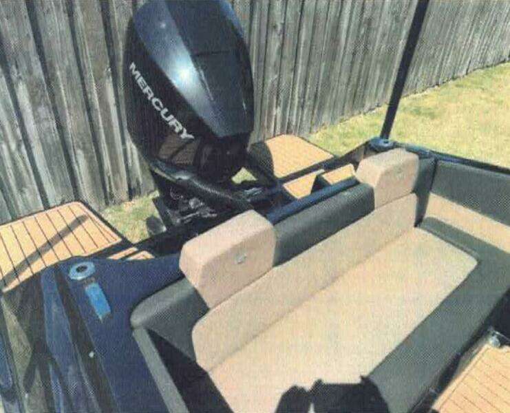 2024 D-Boat 22 Diamond Series