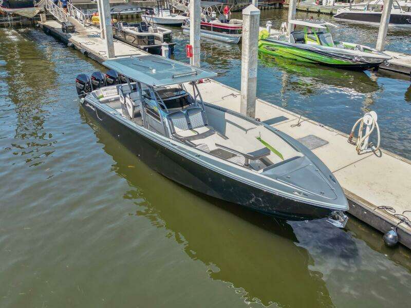 2021 Nor-Tech 390 Sport