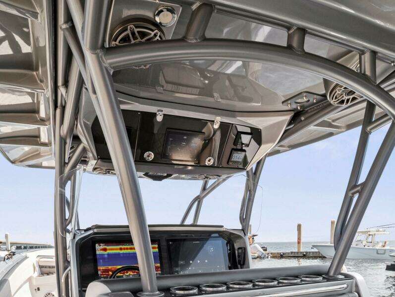 2021 Nor-Tech 390 Sport