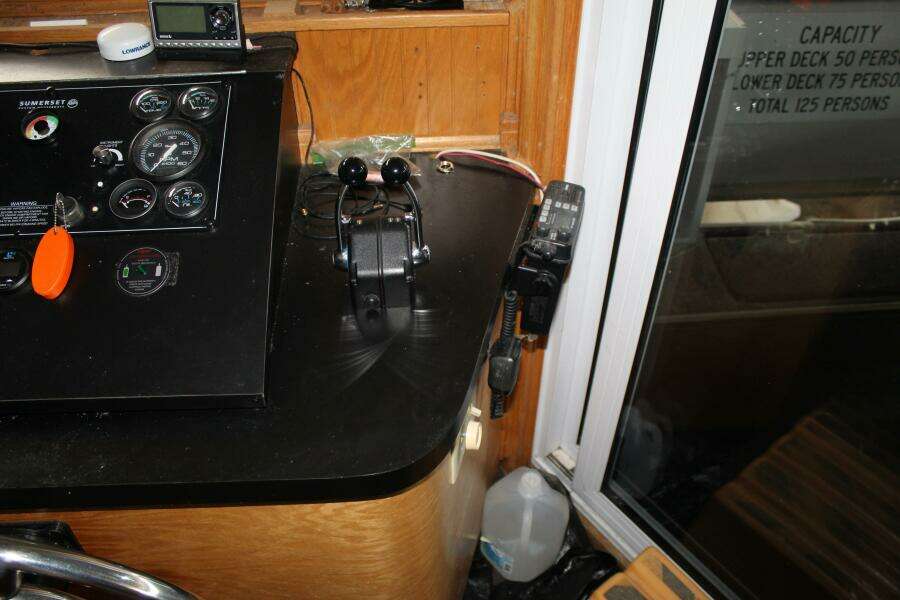 2000 Sumerset 75 Houston