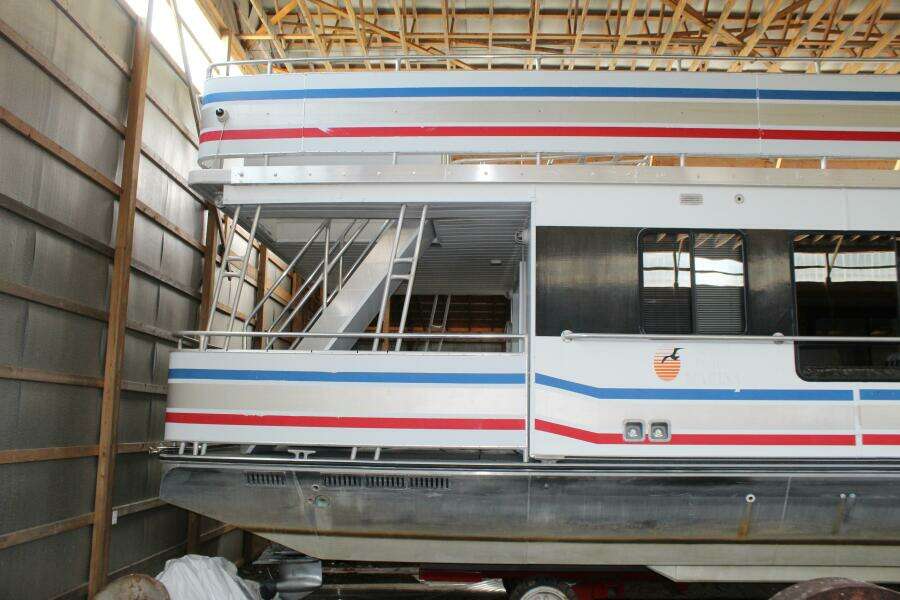 2000 Sumerset 75 Houston