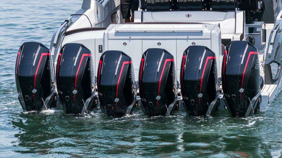 2025 Cigarette 52 THUNDER