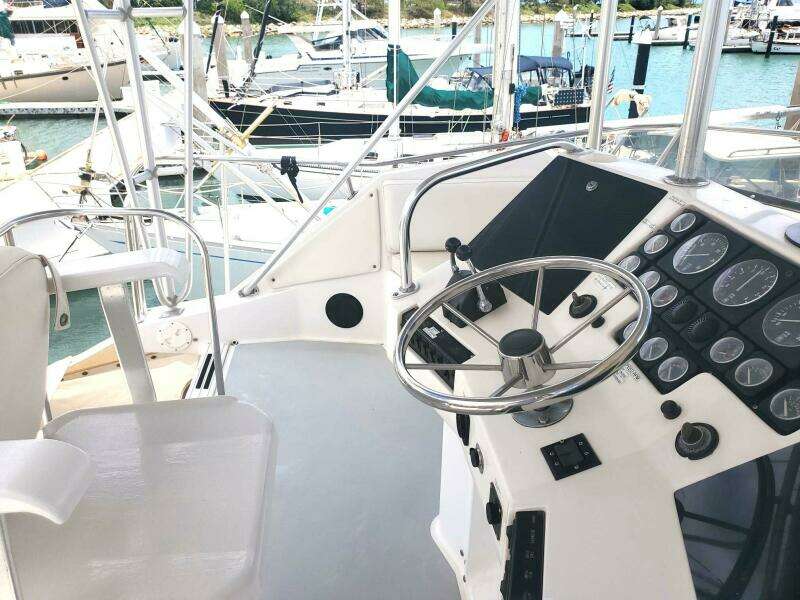 1989 Rampage R 401 SF SPORTFISHER