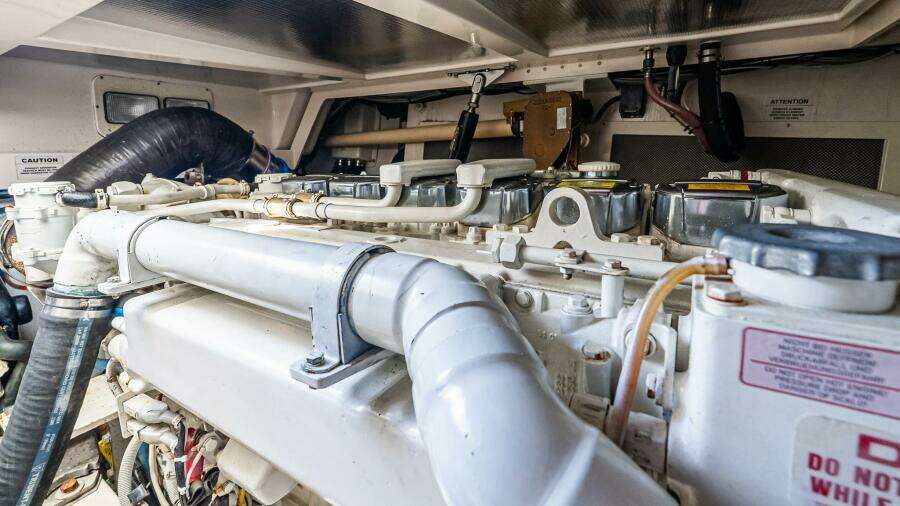 2008 Cabo 38 Express