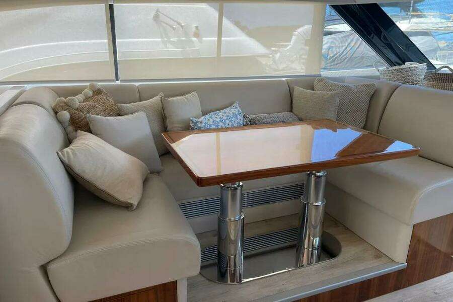 2021 Riviera 6000 Motor Yacht