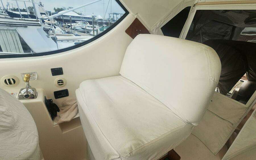 2006 Tiara Yachts 4300 Sovran