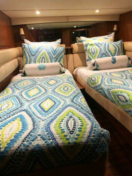 2006 Tiara Yachts 4300 Sovran