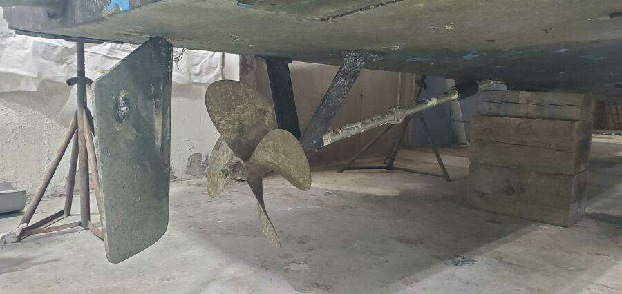 1985 Rybovich 32 Express Walkaround Sportfish