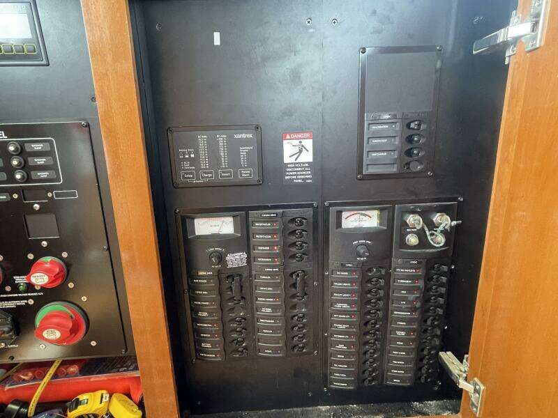 2005 Meridian Meridian 341