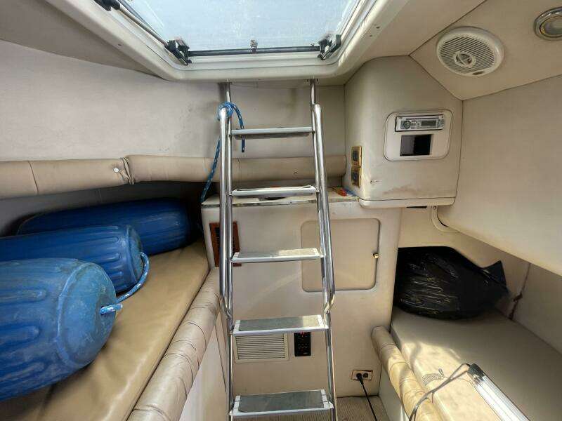 1998 Sea Ray 630 Super Sun Sport