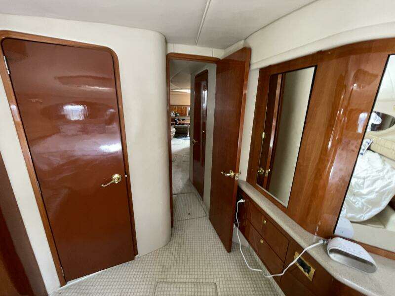 1998 Sea Ray 630 Super Sun Sport