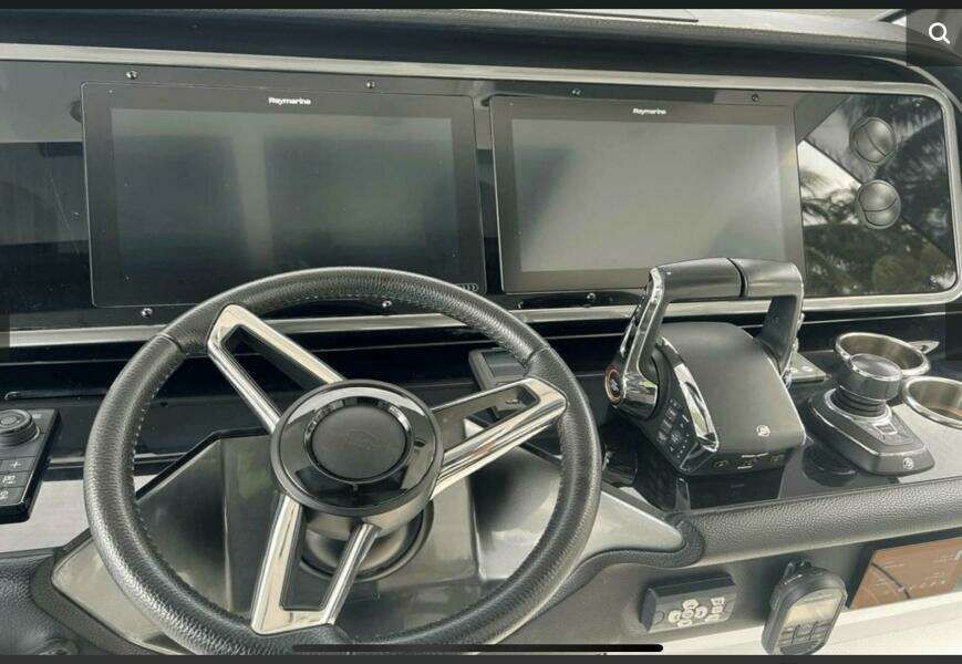 2022 Azimut Verve 42