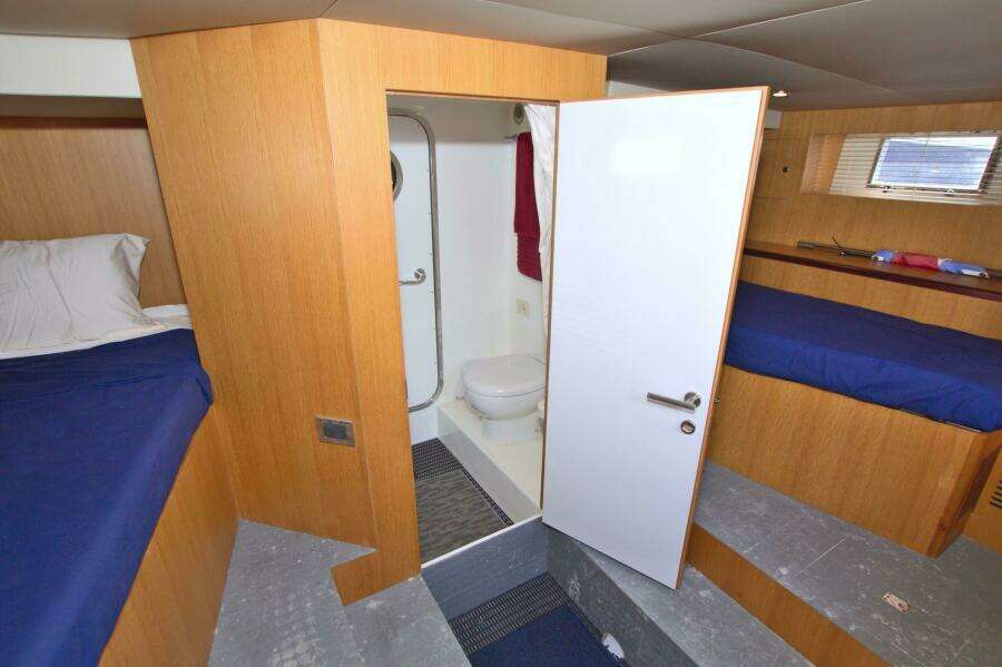 2015 Dyna Yachts 60 Pilothouse Motoryacht