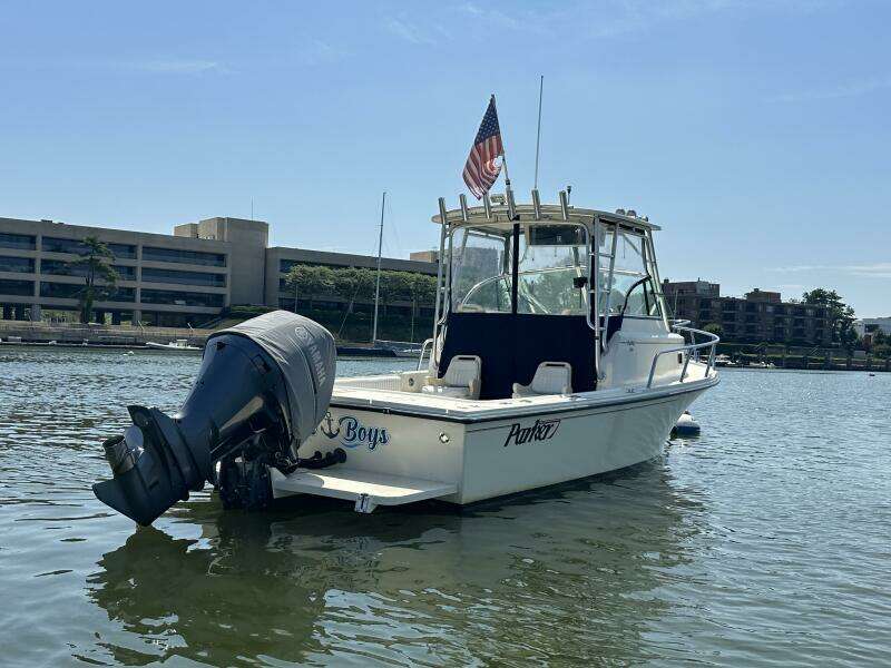 2008 Parker 2310 Walk-around