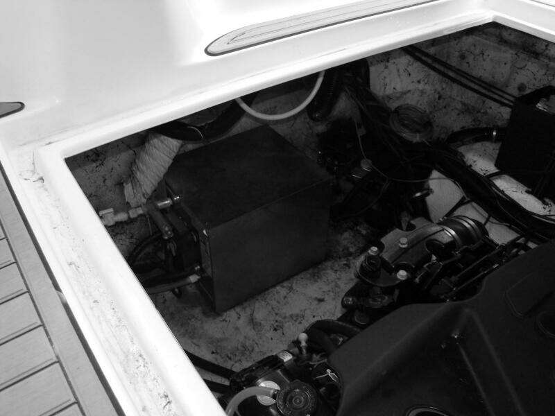 2002 Rinker 342 Fiesta Vee