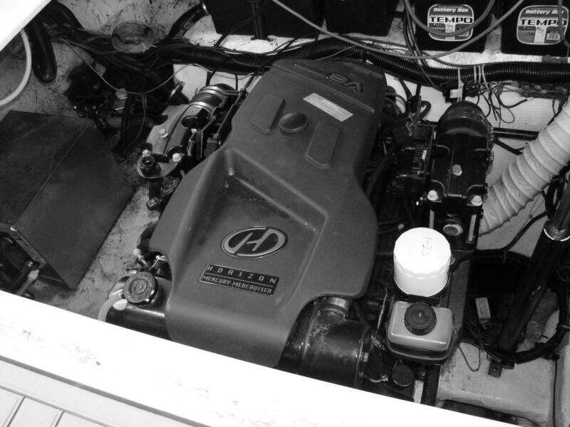 2002 Rinker 342 Fiesta Vee