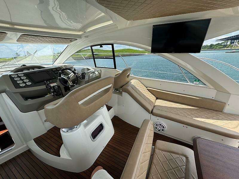 2013 Beneteau 38 Gran Turismo