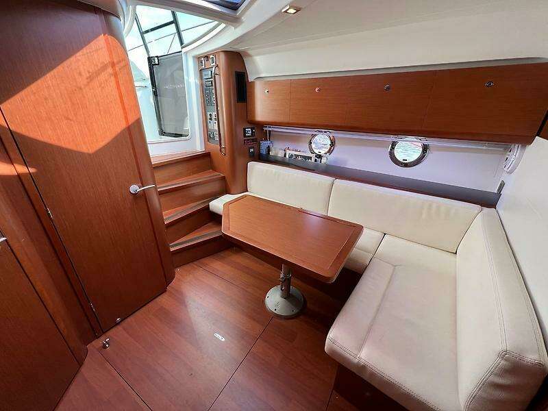 2013 Beneteau 38 Gran Turismo