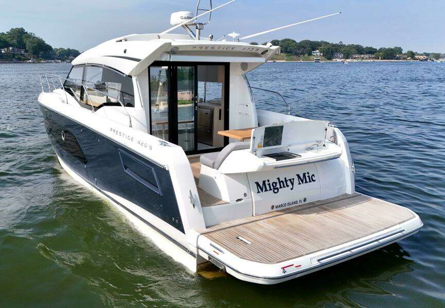 2024 Prestige 420S