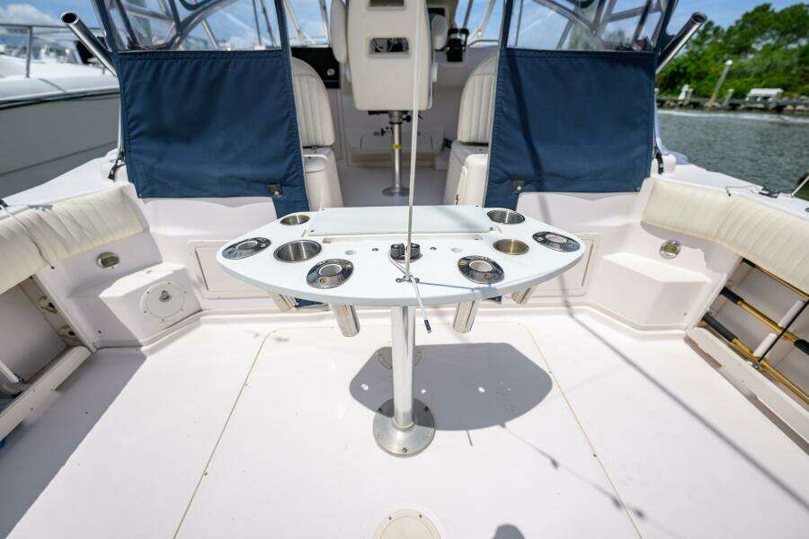 2003 Grady-White 330 Express