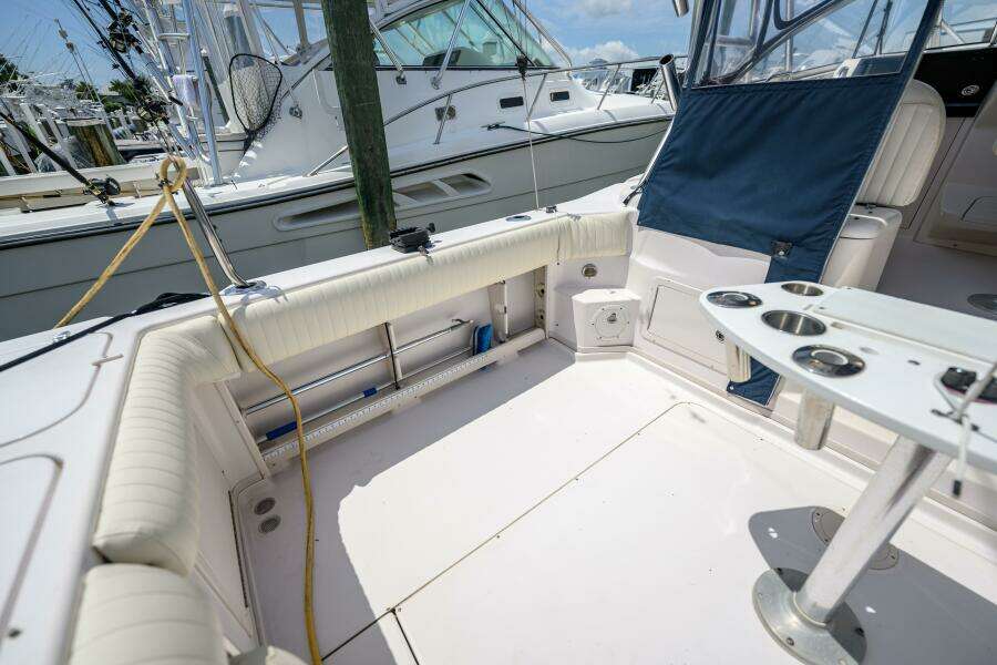 2003 Grady-White 330 Express