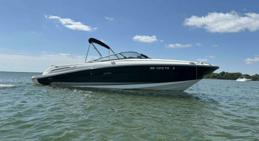2012 Sea Ray 250 SLX