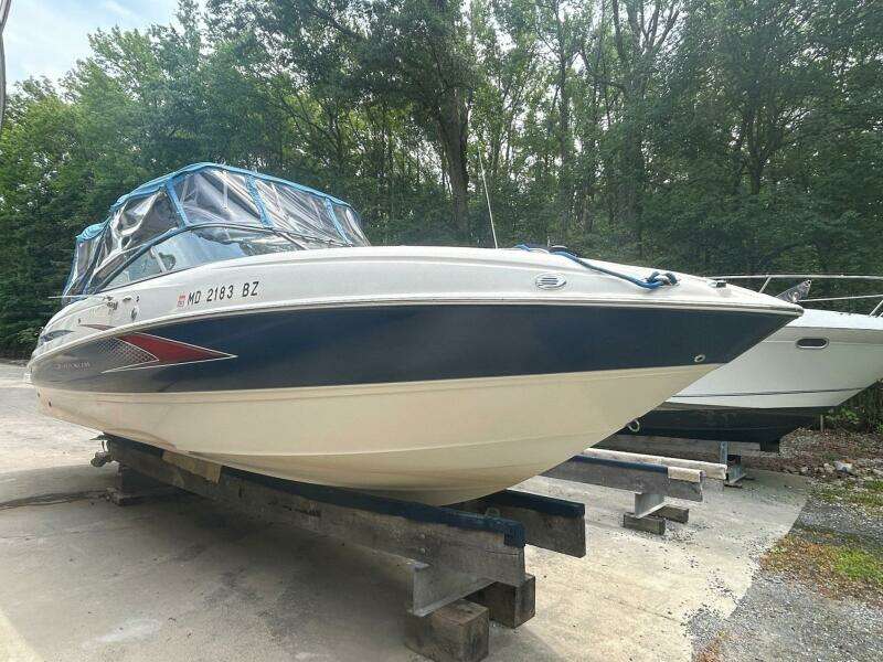 2007 Maxum 2400 SC3