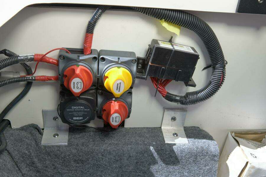 2023 Yamaha Boats 252S