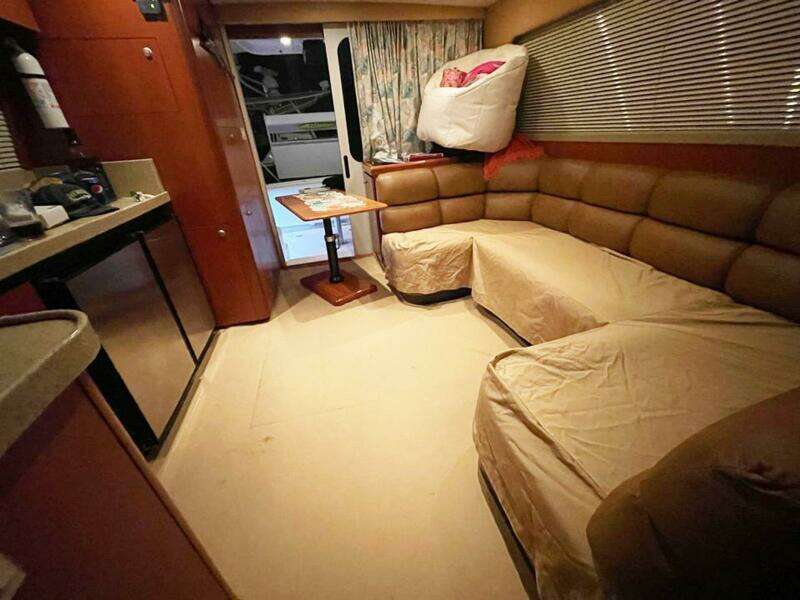 2005 Luhrs 36 Convertible