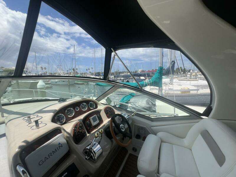 2003 Sea Ray 320 Sundancer