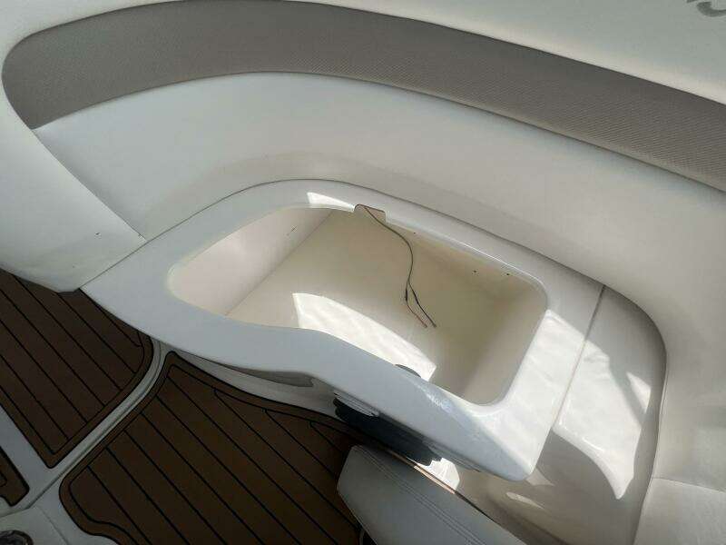 2003 Sea Ray 320 Sundancer