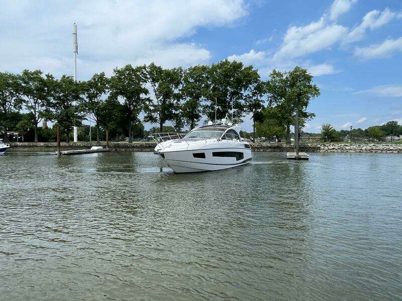 2015 Sunseeker San Remo SONYA Portside Bow