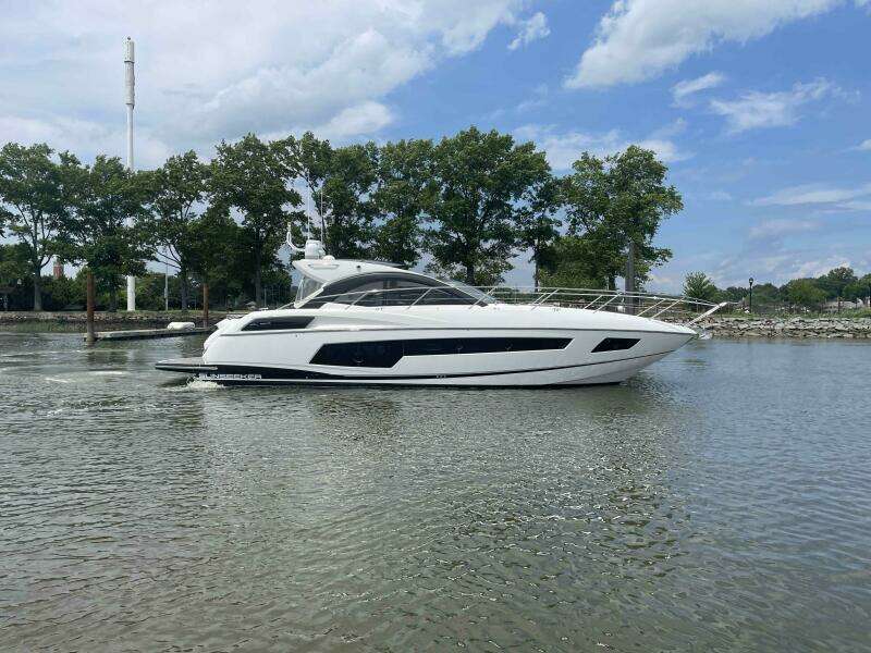 2015 Sunseeker San Remo SONYA Starboard Beam