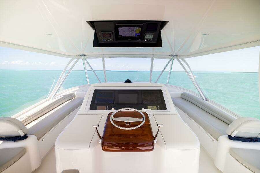 2011 Viking 70 Convertible