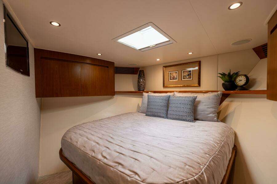 2011 Viking 70 Convertible