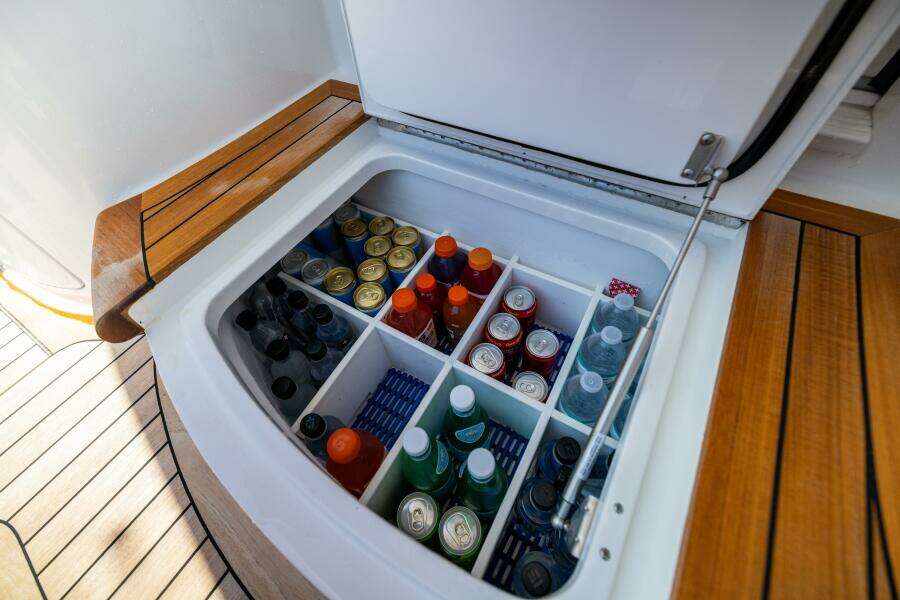 2011 Viking 70 Convertible