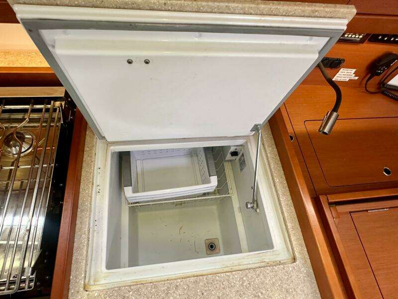 2015 Beneteau Oceanis 45