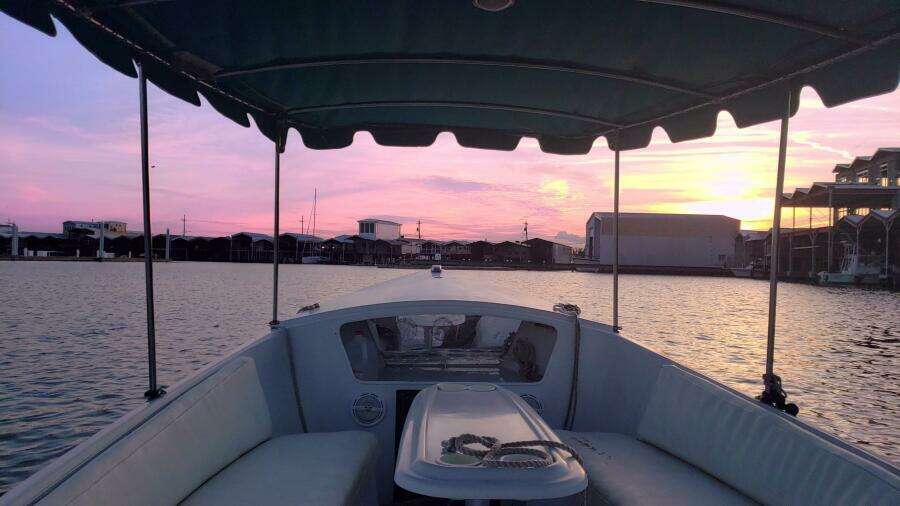 1998 Duffy Classic 21 - Sunset Cruise