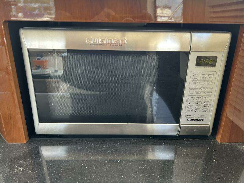 2016 Carver C34 Convection Microwave