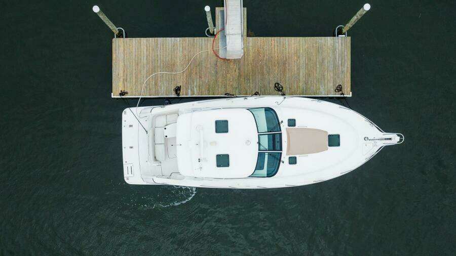 2007 Tiara Yachts 4300 Sovran