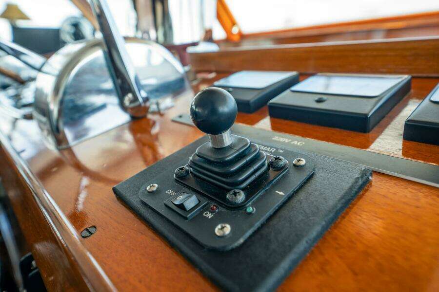 1964 Burger 64 Motor Yacht