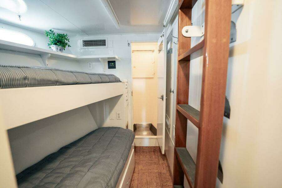 1964 Burger 64 Motor Yacht