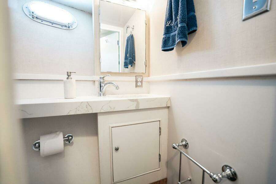 1964 Burger 64 Motor Yacht